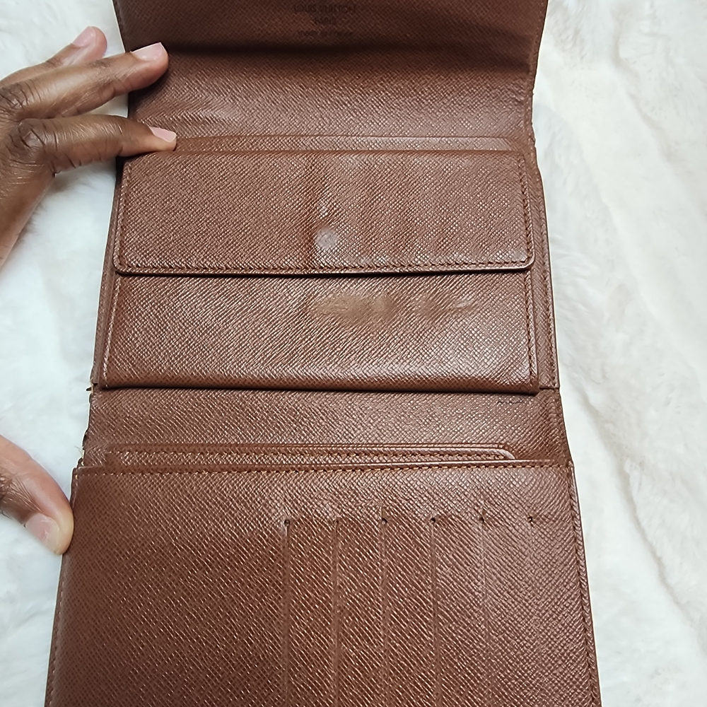 Louis Vuitton Monogram Wallet - Picture 10 of 16